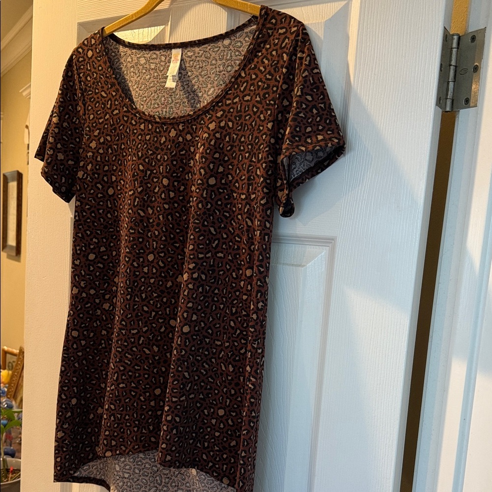 LuLaRoe Leopard Print Classic Tee
